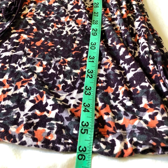 Easy lightweight gathered tie front dress - Picture 9 of 10